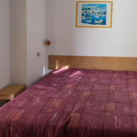 Апартаменти Le Lavandou, T2 Avec Terrasse Vue Et Parking, 4 Pers. - Fr-1-803-82 Ле-Лаванду